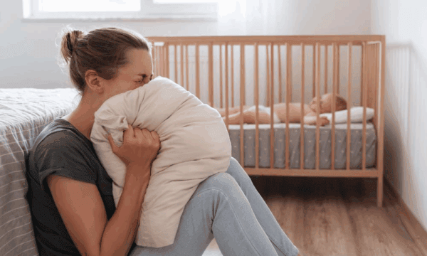 understanding postpartum anxiety vs. depression